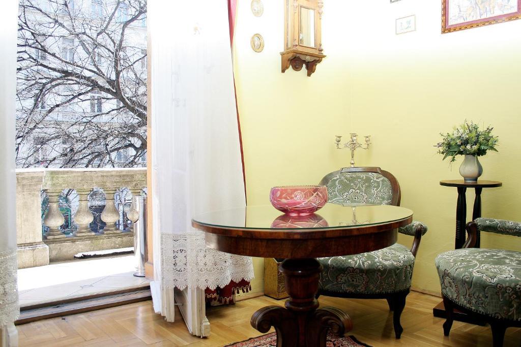 Budapest Tourist Apartments - Jozsef Koerut Экстерьер фото